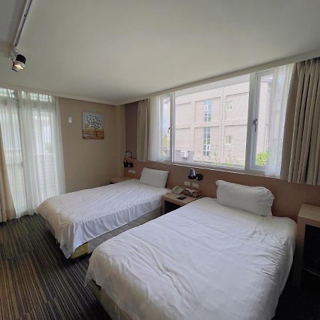 Breeze And Waves Hostel Jinning エクステリア 写真