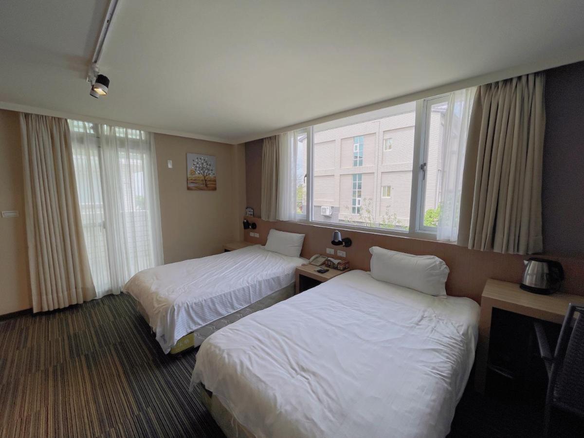 Breeze And Waves Hostel Jinning エクステリア 写真