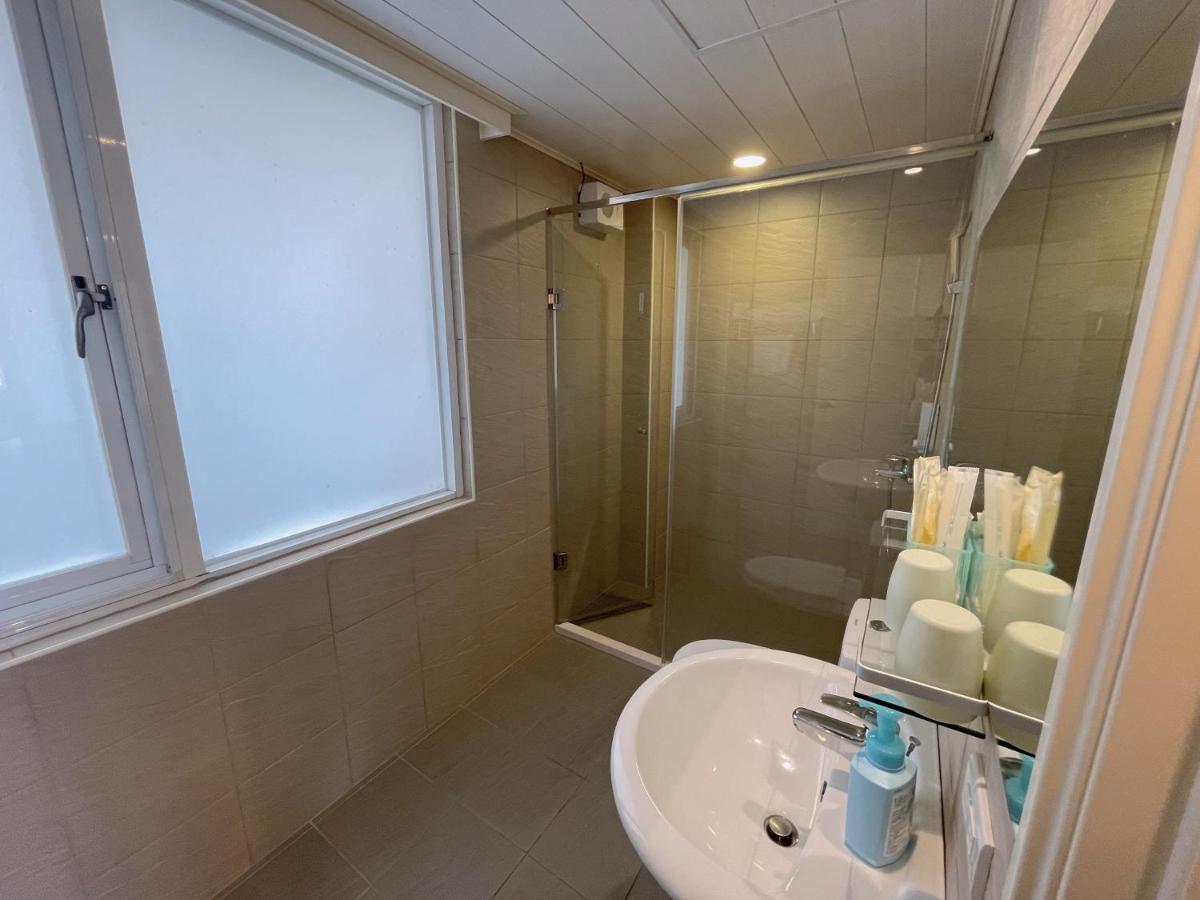Breeze And Waves Hostel Jinning エクステリア 写真