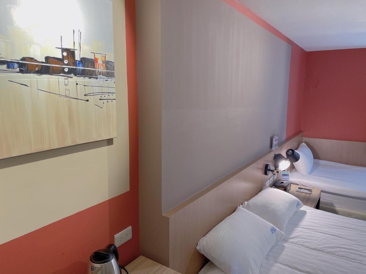 Breeze And Waves Hostel Jinning エクステリア 写真