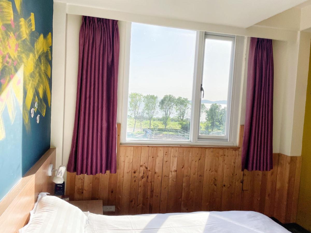 Breeze And Waves Hostel Jinning エクステリア 写真